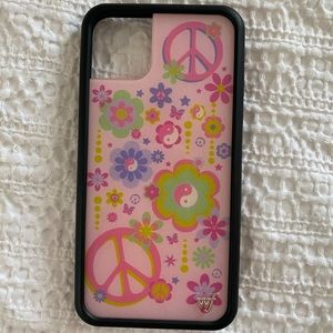 iphone 11 max pro wildflower case